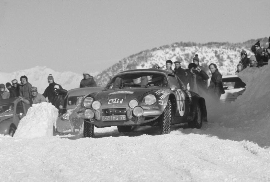  Renault Alpine A110 Rally Car 1973 года  (фото 9 из 12)